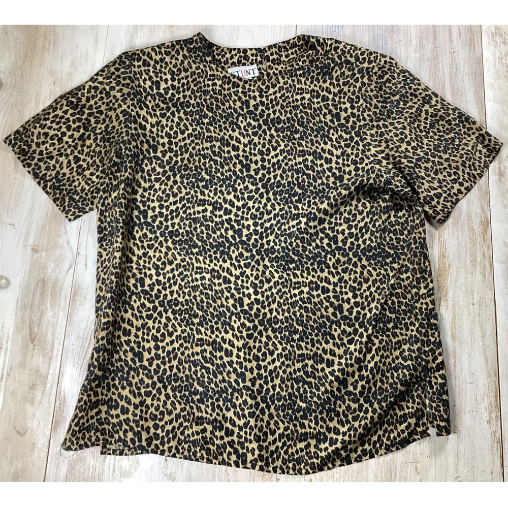 Stunt‎ Womens Leopard Print 100% Silk Short Sleeve Blouse Brown Tan Small